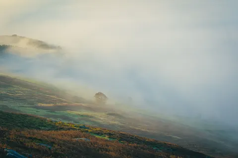 Misty Valley 4K Wallpaper · nature · 3840×2560