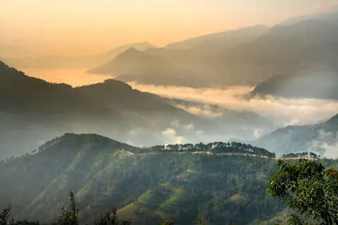 Misty Valley 4K Wallpaper · nature · 3840×2561