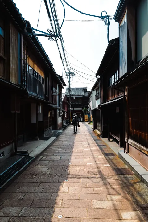 Tokyo Alley Phone Wallpaper · street · 1440×2160