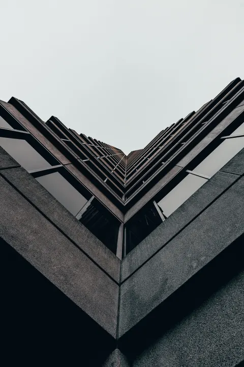 Looking Up Phone Wallpaper · street · 1440×2160