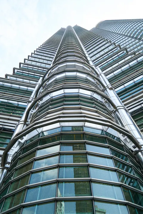 Looking Up Phone Wallpaper · street · 1440×2159