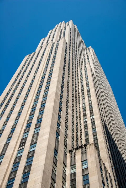 Looking Up Phone Wallpaper · street · 1440×2158
