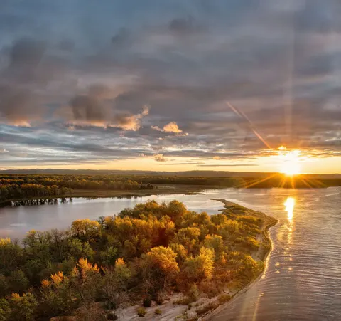 Autumn River 4K Wallpaper · nature · 3840×3612