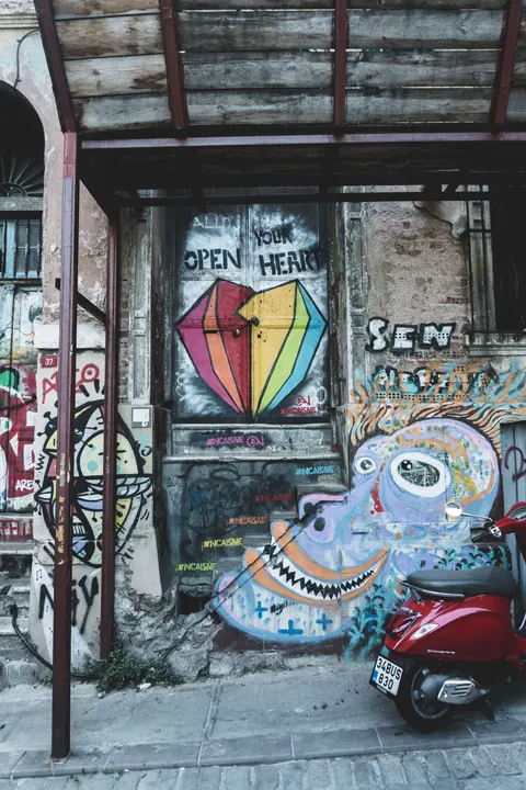 Street Art Phone Wallpaper · street · 1440×2160
