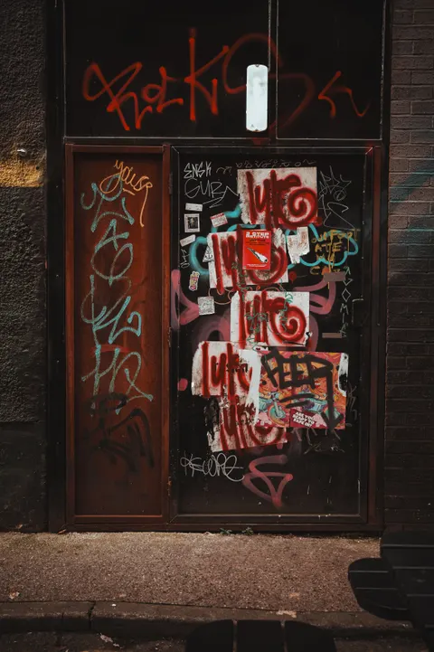 Street Art Phone Wallpaper · street · 1440×2160