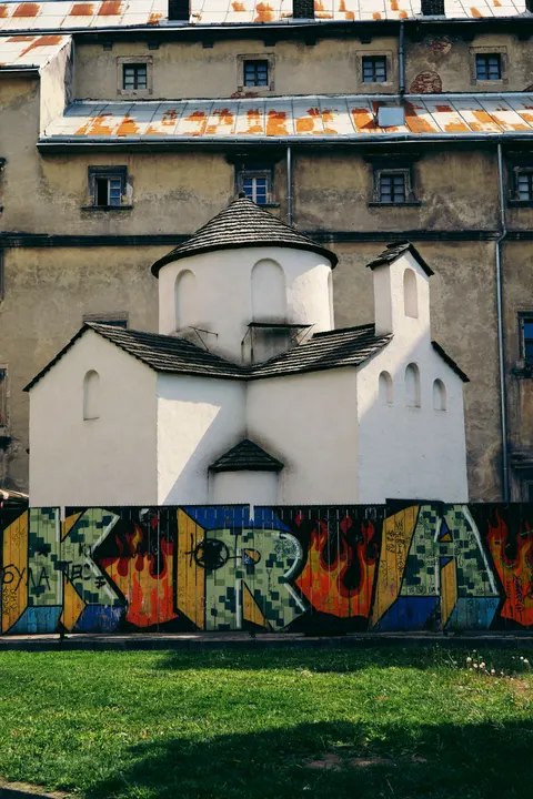 Street Art Phone Wallpaper · street · 1440×2160