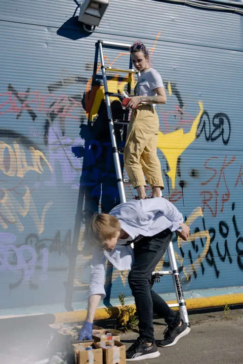 Street Art Phone Wallpaper · street · 1440×2160