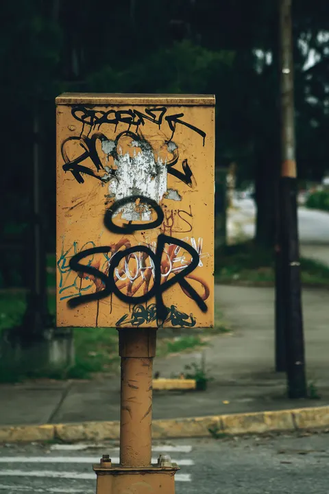 Street Art Phone Wallpaper · street · 1440×2160