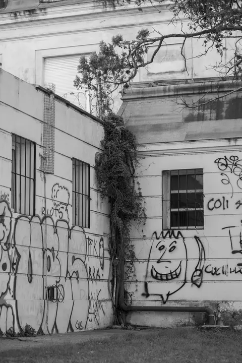 Street Art Phone Wallpaper · street · 1440×2160