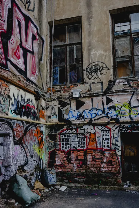 Street Art Phone Wallpaper · street · 1440×2160