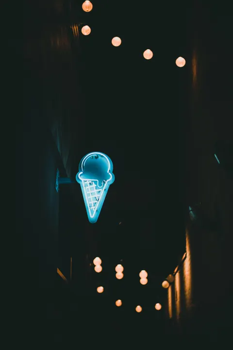 Neon Sign Phone Wallpaper · street · 1440×2160