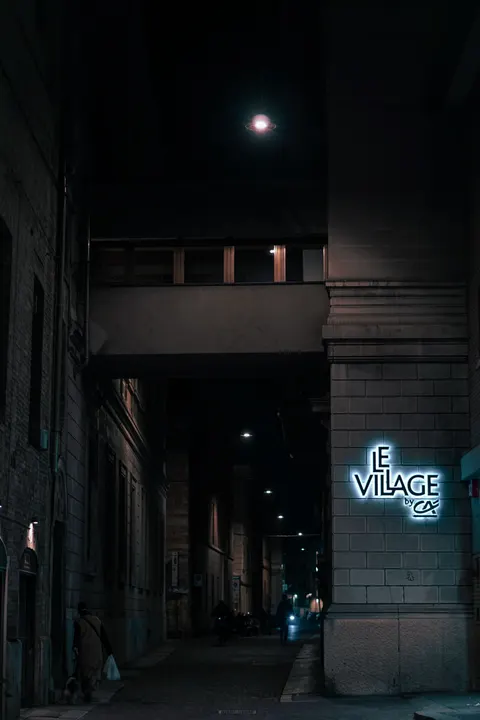 Neon Sign Phone Wallpaper · street · 1440×2160
