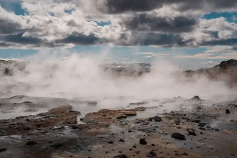 Hot Spring 4K Wallpaper · nature · 3840×2560