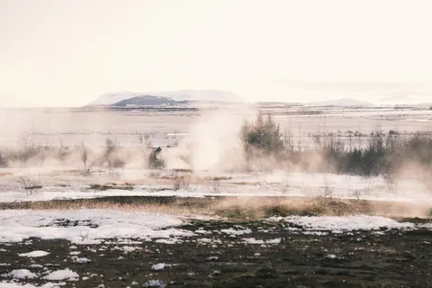 Hot Spring 4K Wallpaper · nature · 3840×2560
