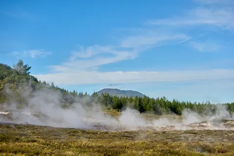 Hot Spring 4K Wallpaper · nature · 3840×2560