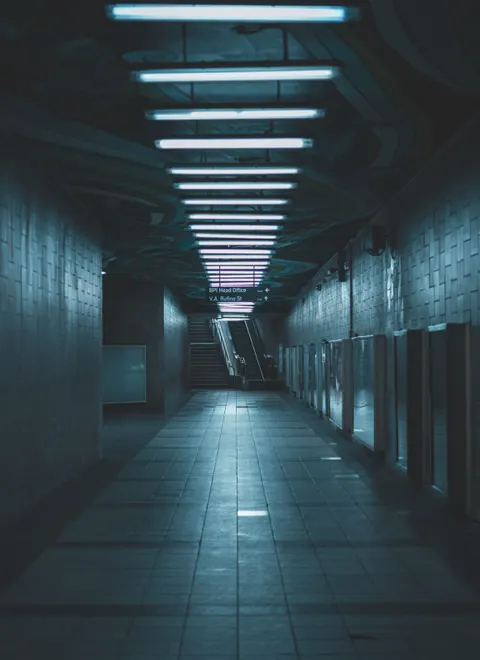 Metro Phone Wallpaper · street · 1440×1977