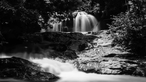 Wallpaper Air Terjun 4K · nature · 3840×2160