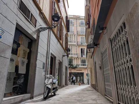 Old Town Street 4K Wallpaper · architecture · 3840×2891