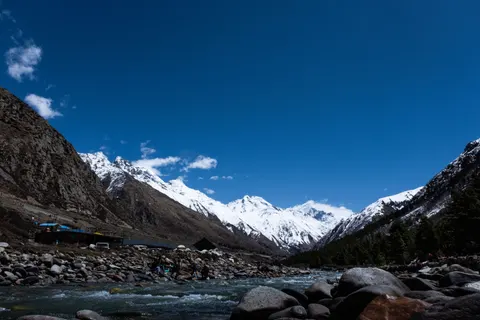 Himalayan Peaks 4K Wallpaper · mountains · 3840×2560