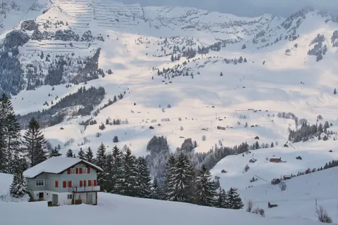 Swiss Alps 4K Wallpaper · mountains · 3840×2558