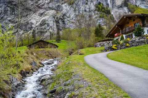 Swiss Alps 4K Wallpaper · mountains · 3840×2553