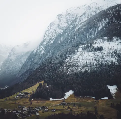 Swiss Alps 4K Wallpaper · mountains · 3840×3749