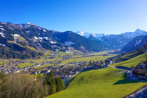 Swiss Alps 4K Wallpaper · mountains · 3840×2561