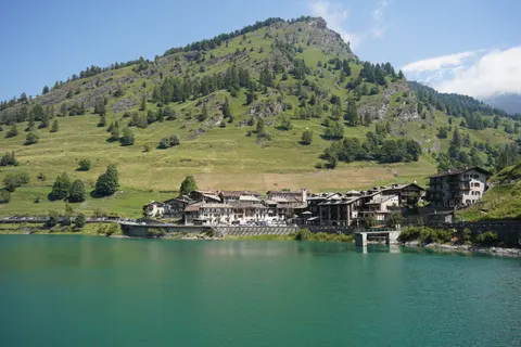 Swiss Alps 4K Wallpaper · mountains · 3840×2560