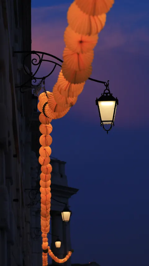 Night Market Phone Wallpaper · street · 1440×2560