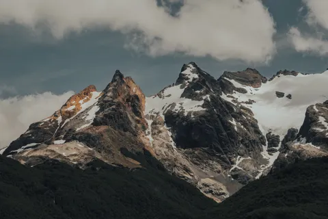 Patagonia 4K Wallpaper · mountains · 3840×2560