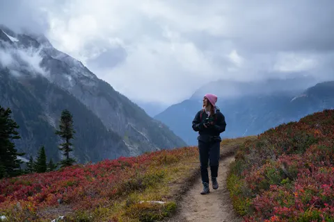 Mountain Trail 4K Wallpaper · mountains · 3840×2560