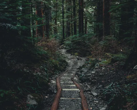 Mountain Trail 4K Wallpaper · mountains · 3840×3072