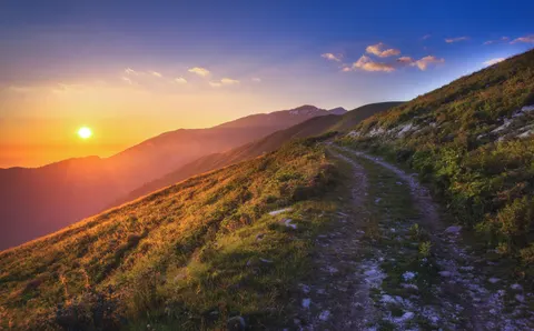 Mountain Trail 4K Wallpaper · mountains · 3840×2387