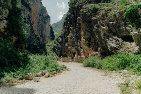 Mountain Trail 4K Wallpaper · mountains · 3840×2561