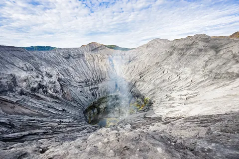 Volcanic Peak 4K Wallpaper · mountains · 3840×2560