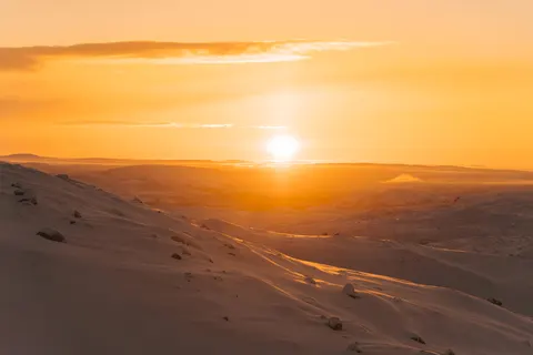 Papel de parede Pico dourado 4K · mountains · 3840×2561