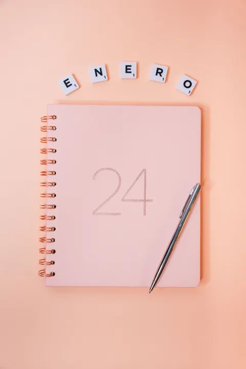 Peach Minimal Phone Wallpaper · pastel · 1440×2160