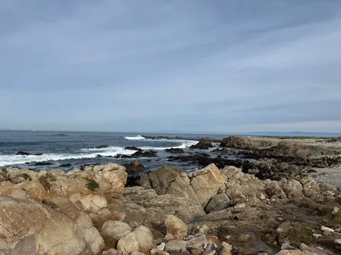 Rocky Shore 4K Wallpaper · ocean · 3840×2880