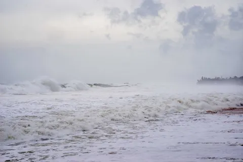 Stormy Sea 4K Wallpaper · ocean · 3840×2563