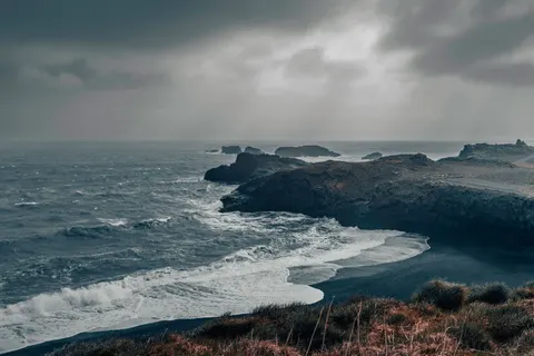 暴風海面 4K桌布 · ocean · 3840×2560