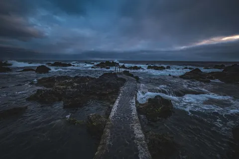 Sfondo Mare in tempesta 4K · ocean · 3840×2560
