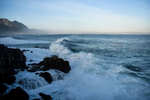 Stormy Sea 4K Wallpaper · ocean · 3840×2560