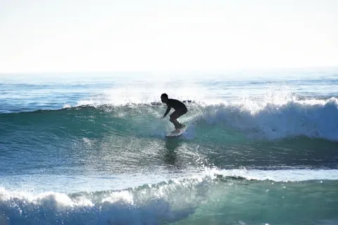 Surf Wave 4K Wallpaper · ocean · 3840×2560