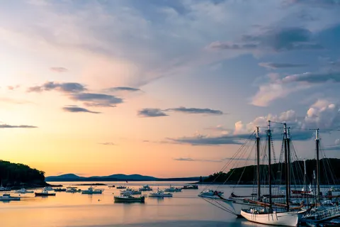 海岸港灣 4K桌布 · ocean · 3840×2560