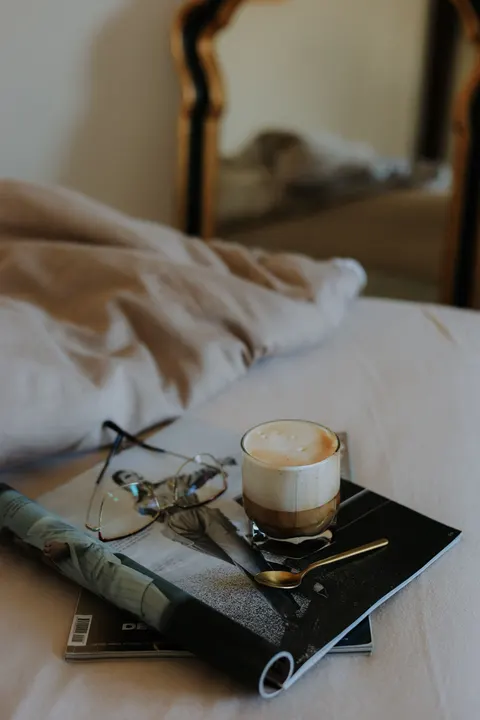Cream Minimal Phone Wallpaper · pastel · 1440×2160