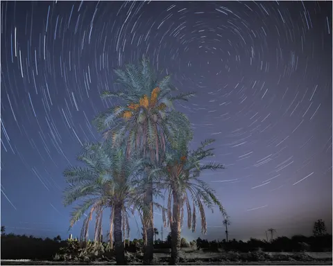 Star Trails 4K Wallpaper · space · 3840×3072