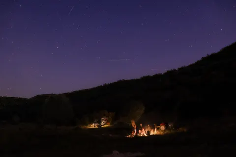 Star Trails 4K Wallpaper · space · 3840×2560