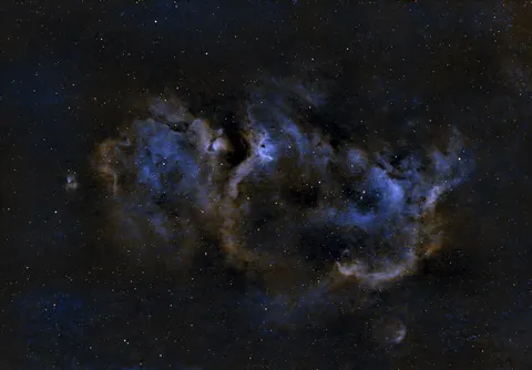 紫色星雲天空 4K桌布 · space · 3840×2669