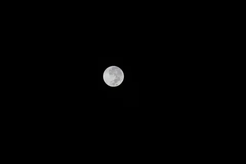 Full Moon 4K Wallpaper · space · 3840×2560