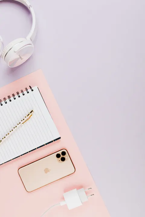 Peach Minimal Phone Wallpaper · pastel · 1440×2160